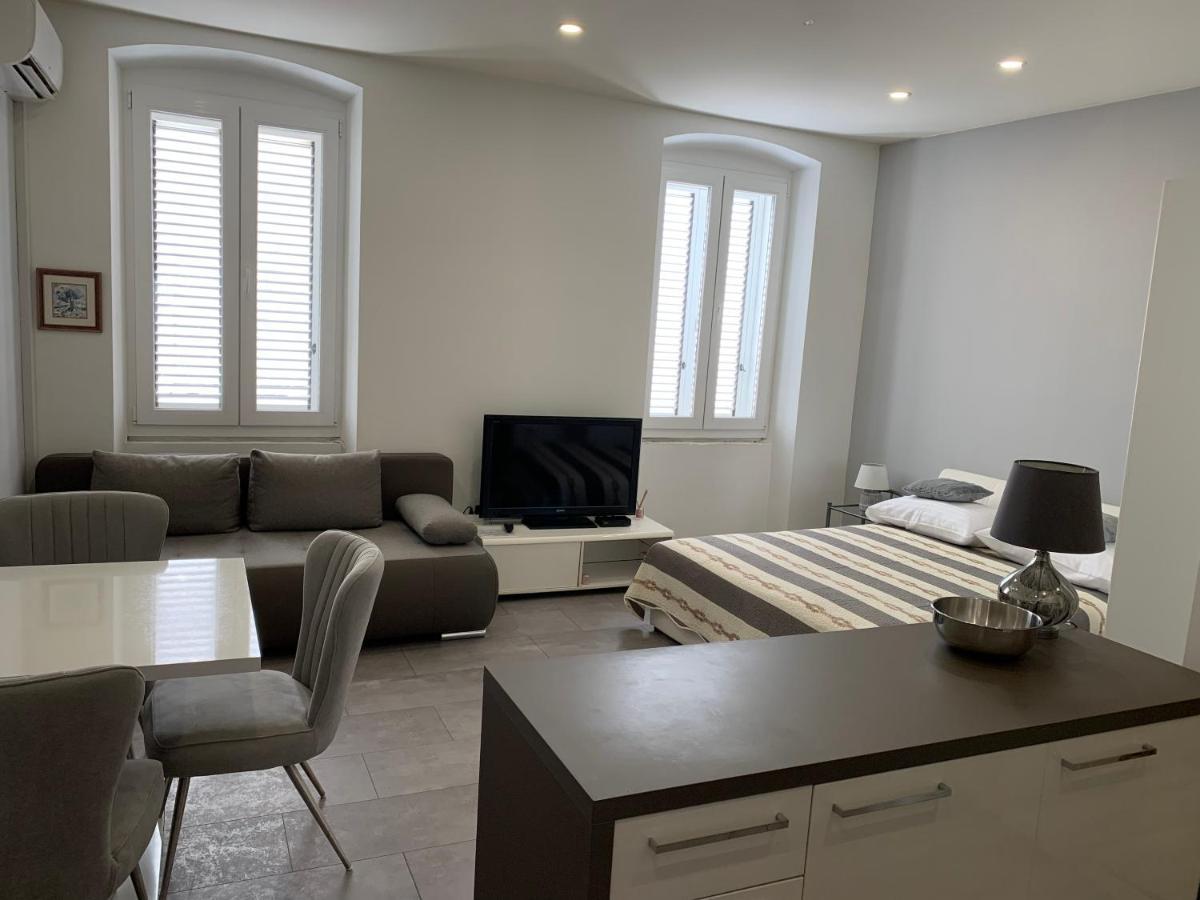 Zara City Apartments מראה חיצוני תמונה